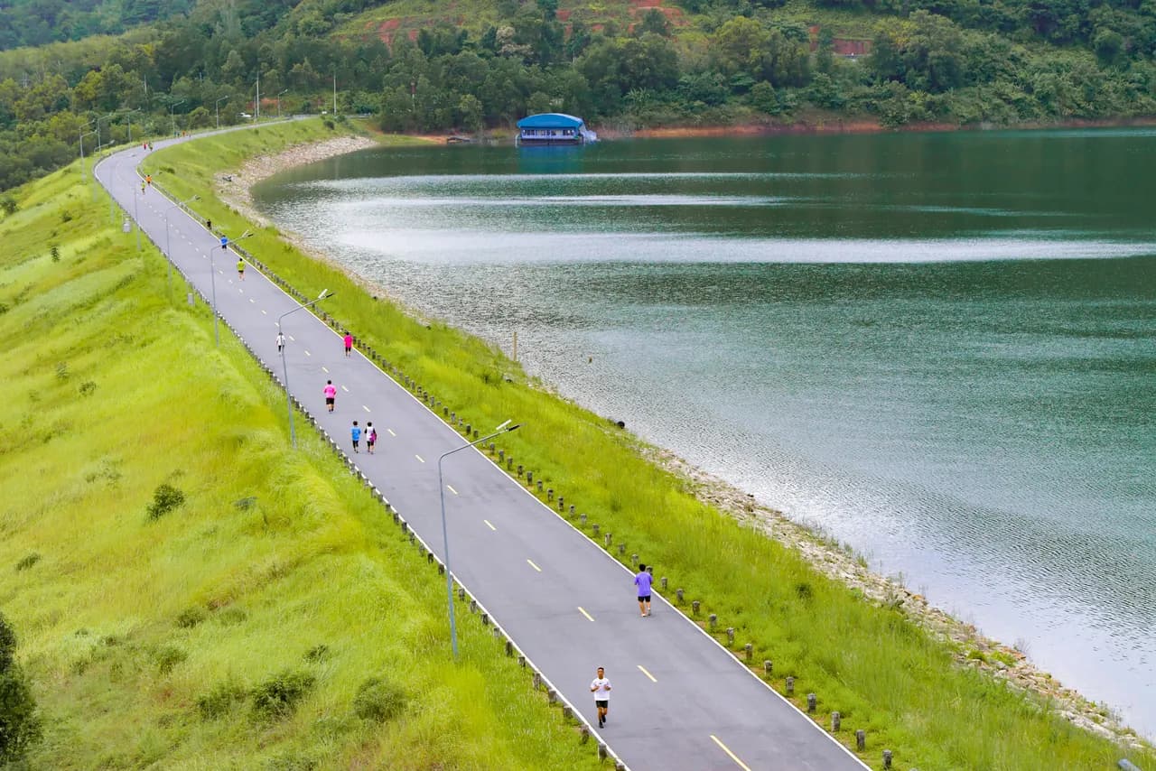 Manik / Pasak, inland Cherng Talay, Phuket