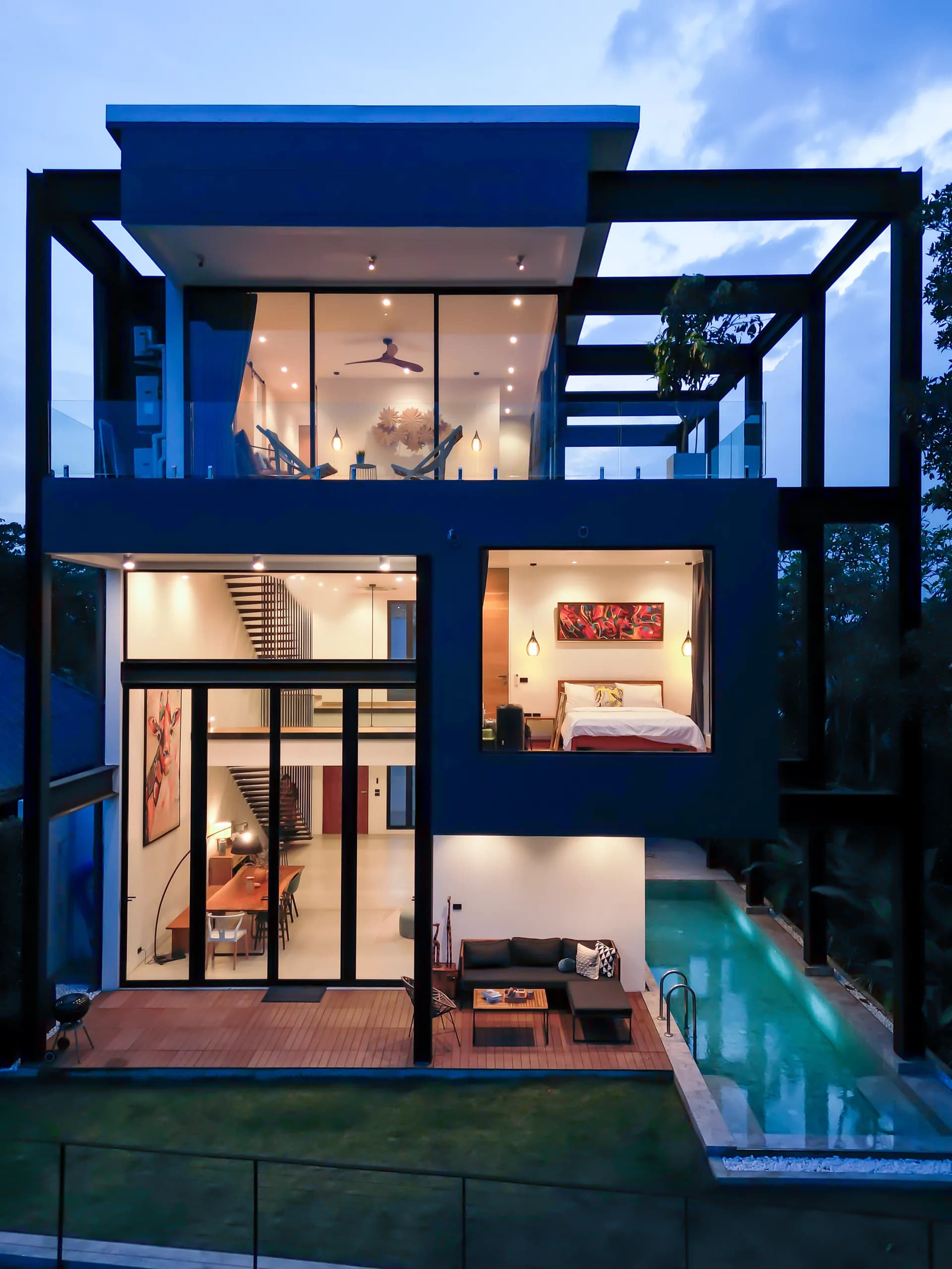 Steel House, gallery view 2