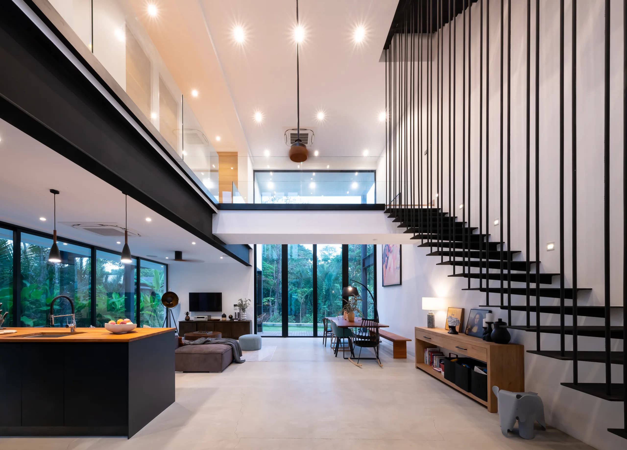 Steel House, gallery view 6