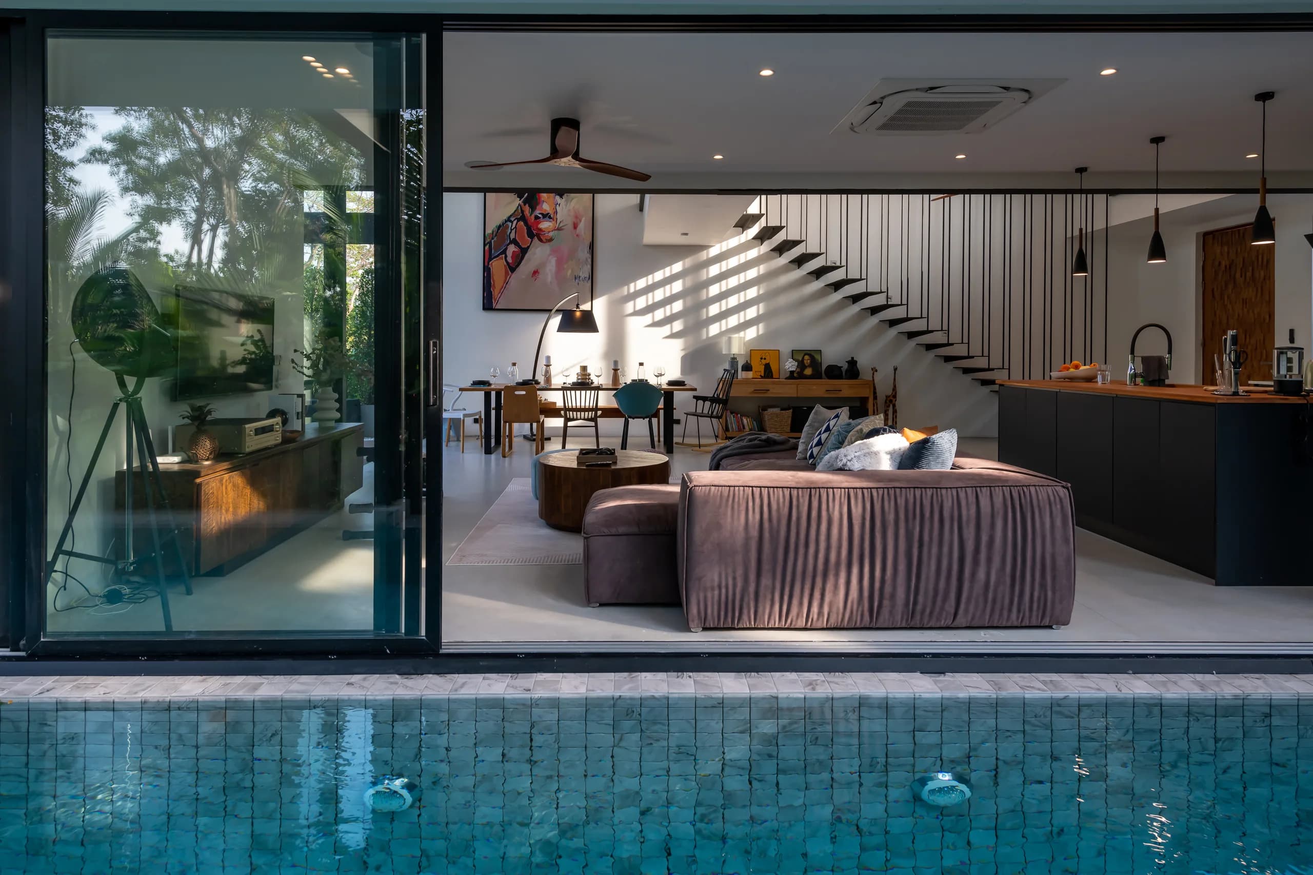 Steel House, gallery view 15